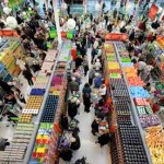 A-busy-supermarket--007