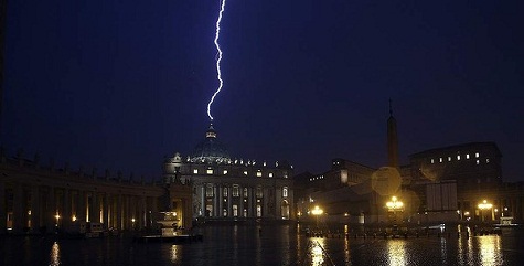 Lightening Strikes St. Peter’s in Rome